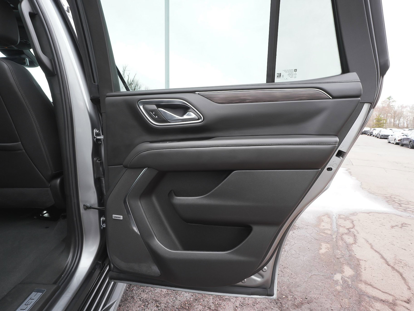 Used 2024 Chevrolet Tahoe LT w/ LT Signature Plus Package image 13