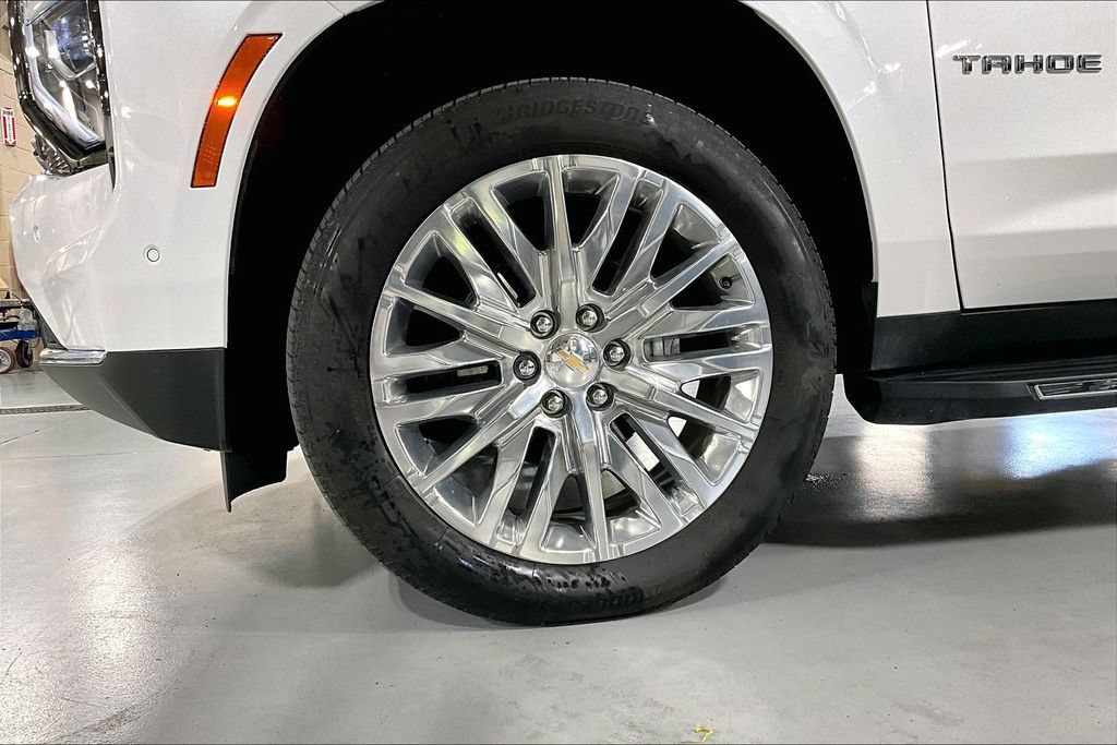 Used 2025 Chevrolet Tahoe High Country AWD/4WD image 10