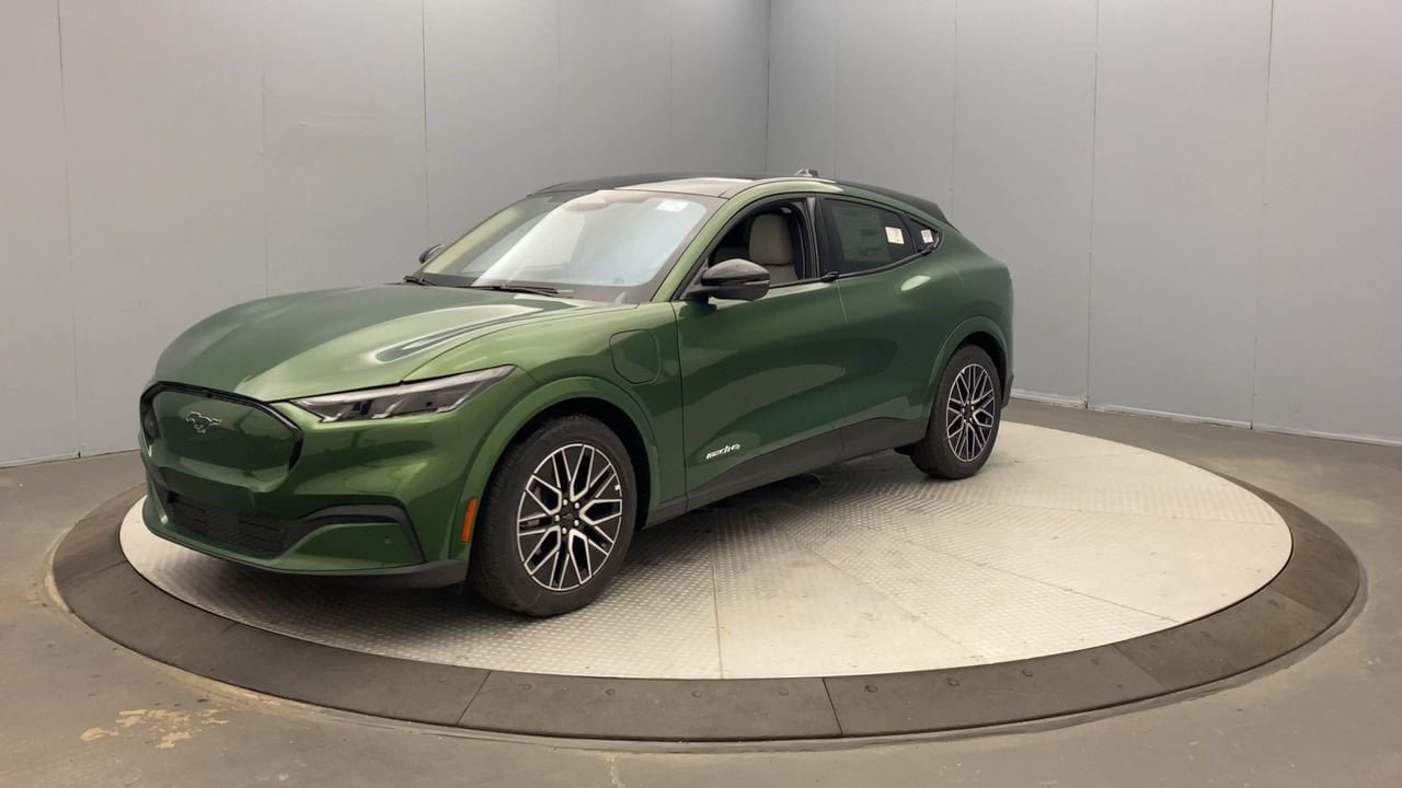 New 2026 Ford Mustang Mach-E Premium AWD/4WD image 9