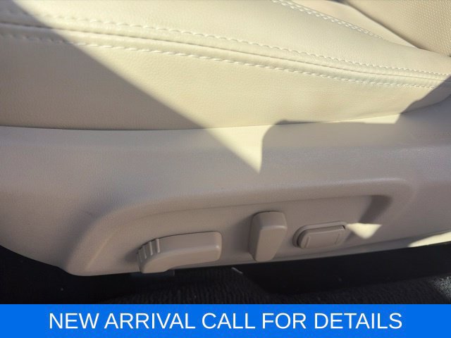 Used 2019 Subaru Outback 3.6R Limited AWD/4WD image 12