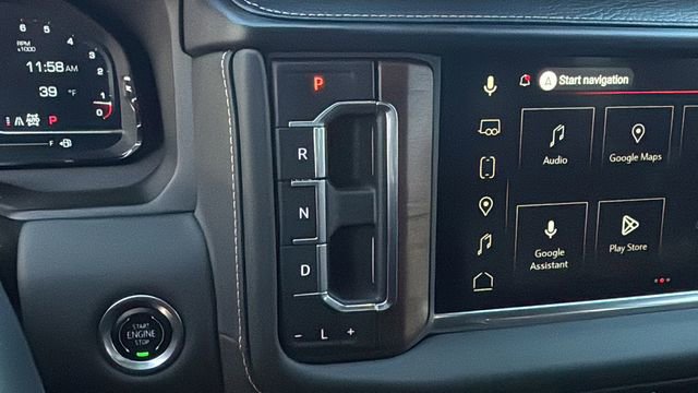 Used 2024 GMC Yukon XL Denali Ultimate image 30