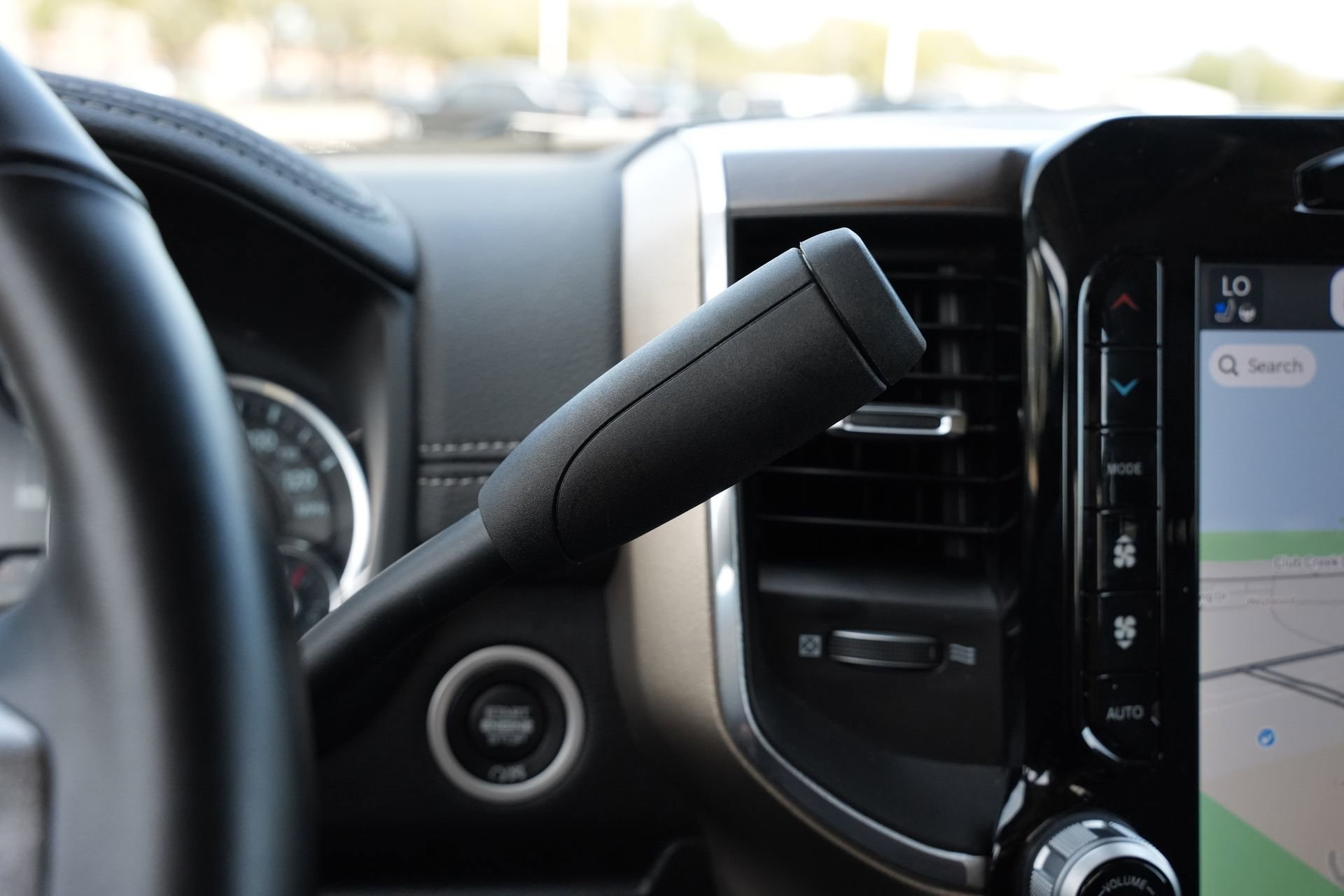 Used 2024 RAM 2500 Laramie image 14