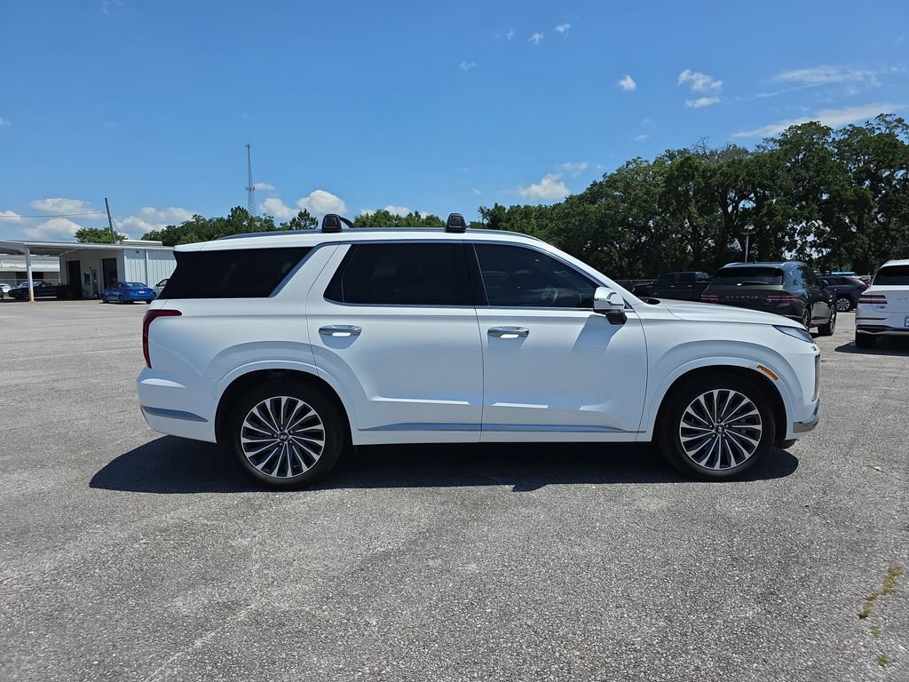 Used 2025 Hyundai Palisade Calligraphy FWD image 9