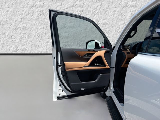 New 2026 Lexus LX 600 4WD w/ Luxury Package image 23