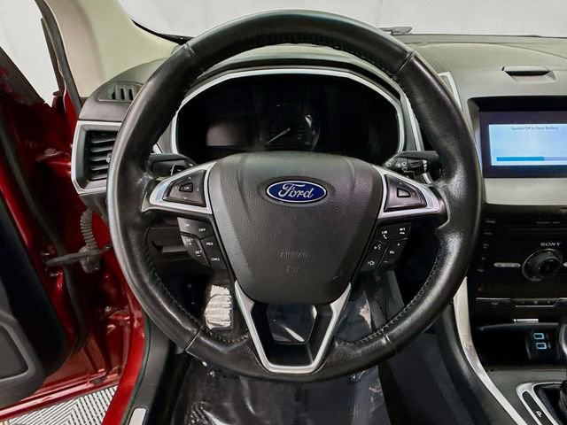 Used 2016 Ford Edge Titanium w/ Technology Package AWD/4WD image 11