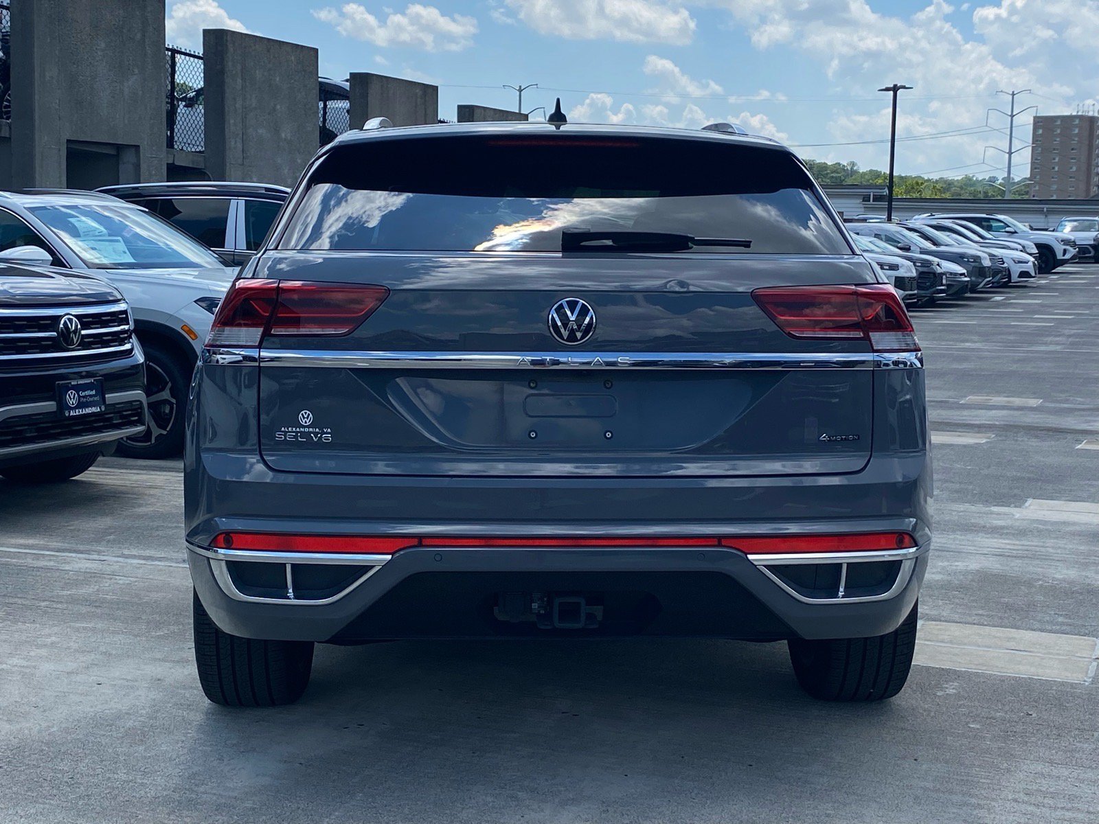 Certified 2023 Volkswagen Atlas Cross Sport SEL Premium R-Line AWD/4WD image 4