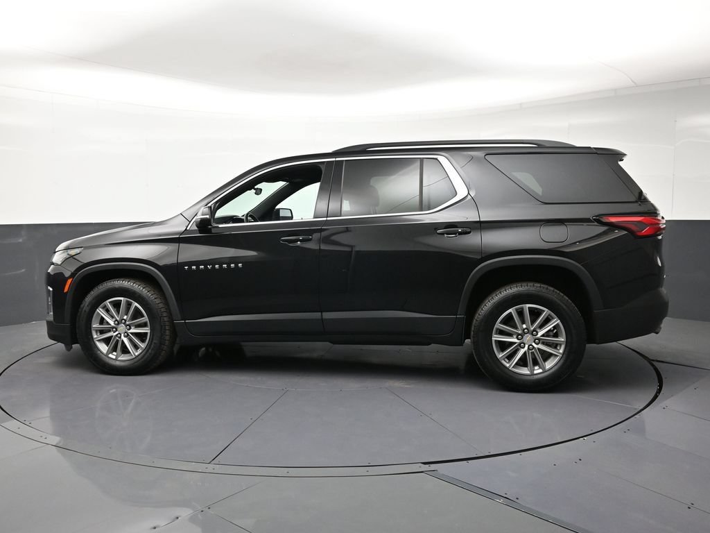 Certified 2023 Chevrolet Traverse LT AWD/4WD image 2