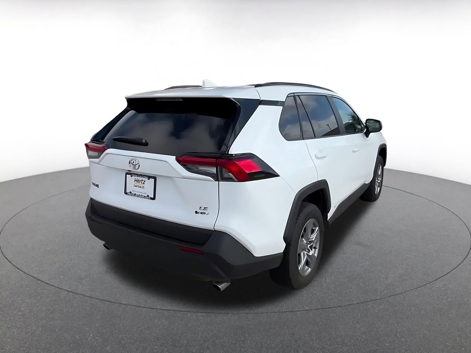 Used 2025 Toyota RAV4 LE image 14