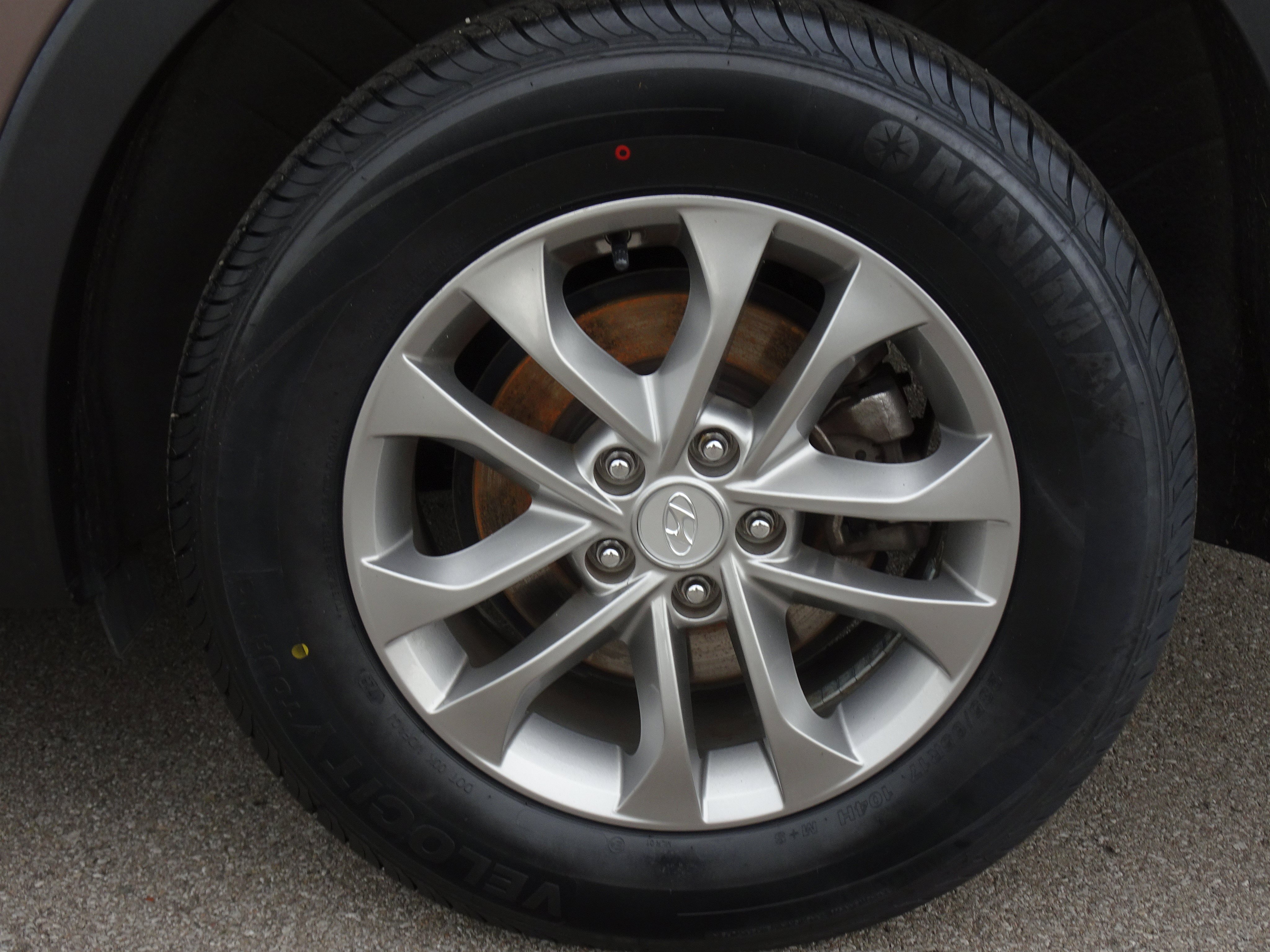 Used 2019 Hyundai Santa Fe SEL FWD image 26