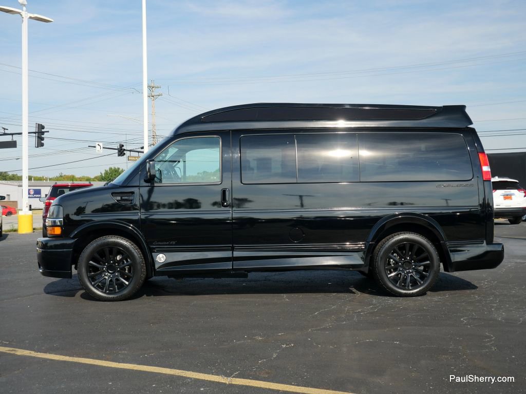 Used 2021 Chevrolet Express 2500 image 12