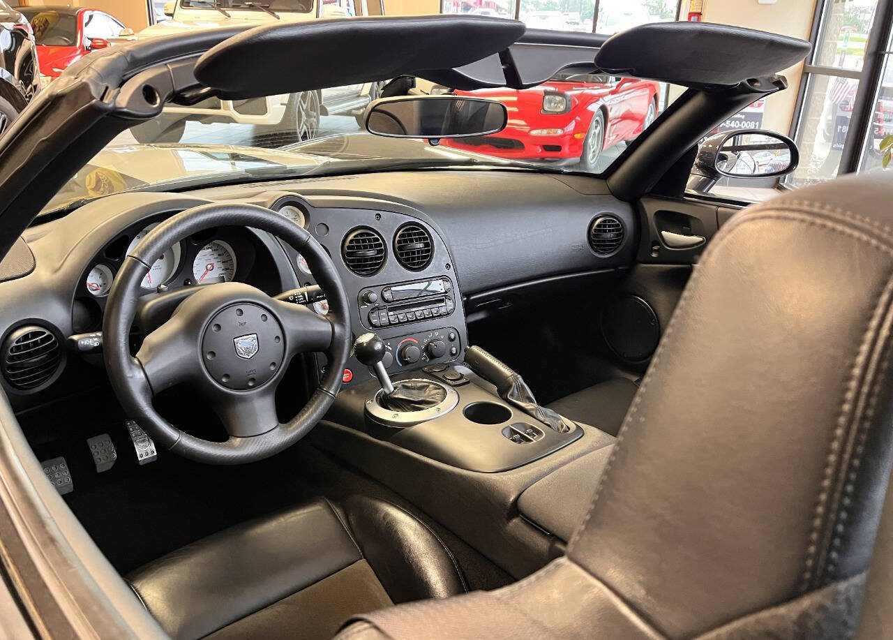Used 2006 Dodge Viper SRT-10 RWD image 27