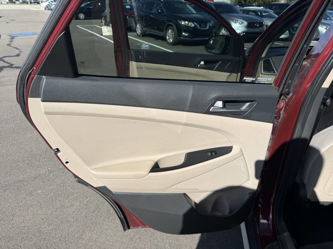 Used 2017 Hyundai Tucson SE image 18