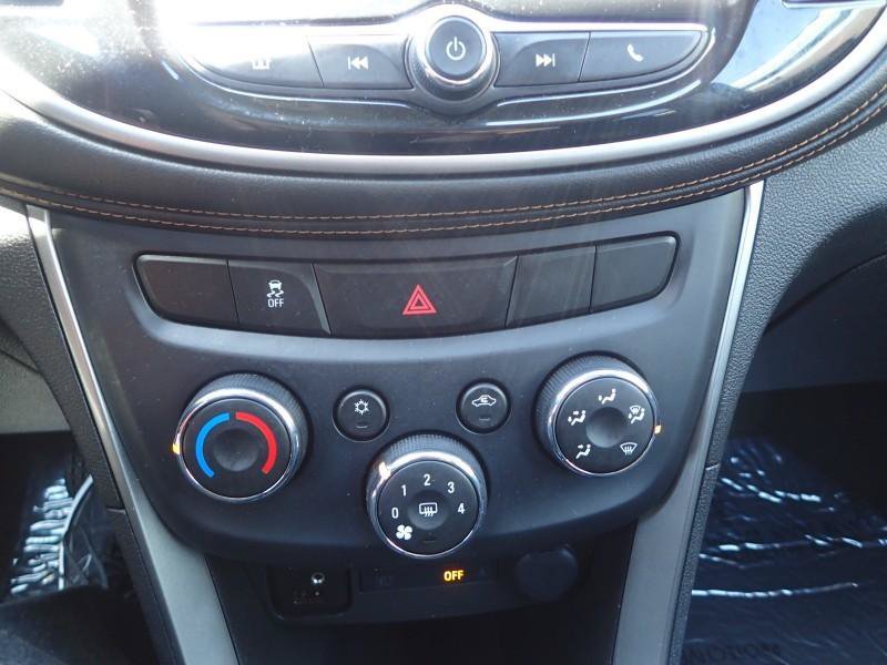 Used 2017 Chevrolet Trax LT FWD image 19