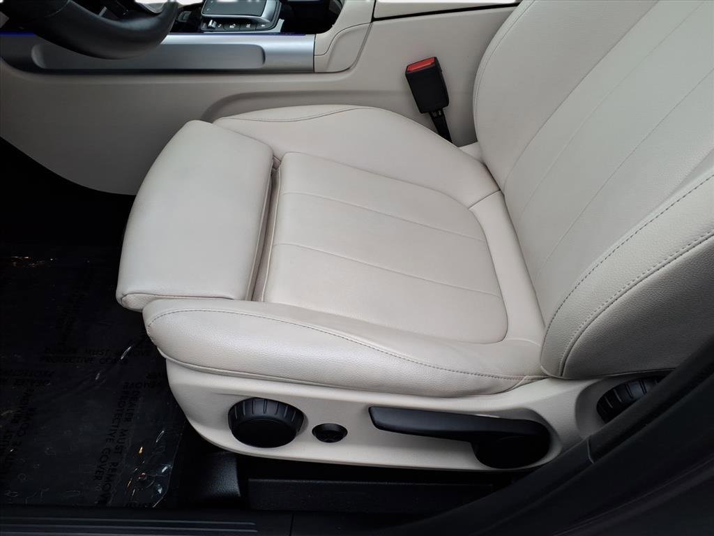 Used 2022 Mercedes-Benz GLB 250 image 18