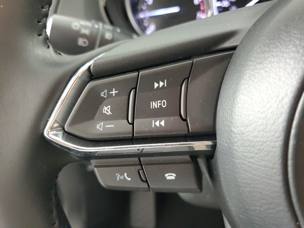 Used 2023 MAZDA CX-9 Touring image 25