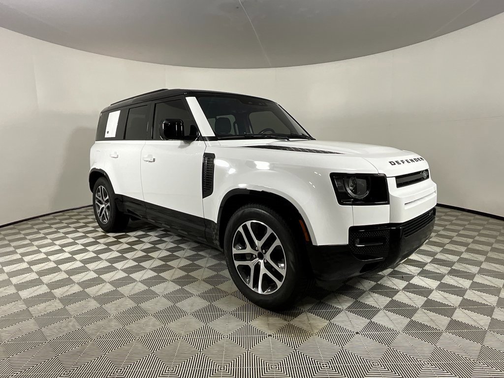 Certified 2022 Land Rover Defender 110 X-Dynamic SE image 6