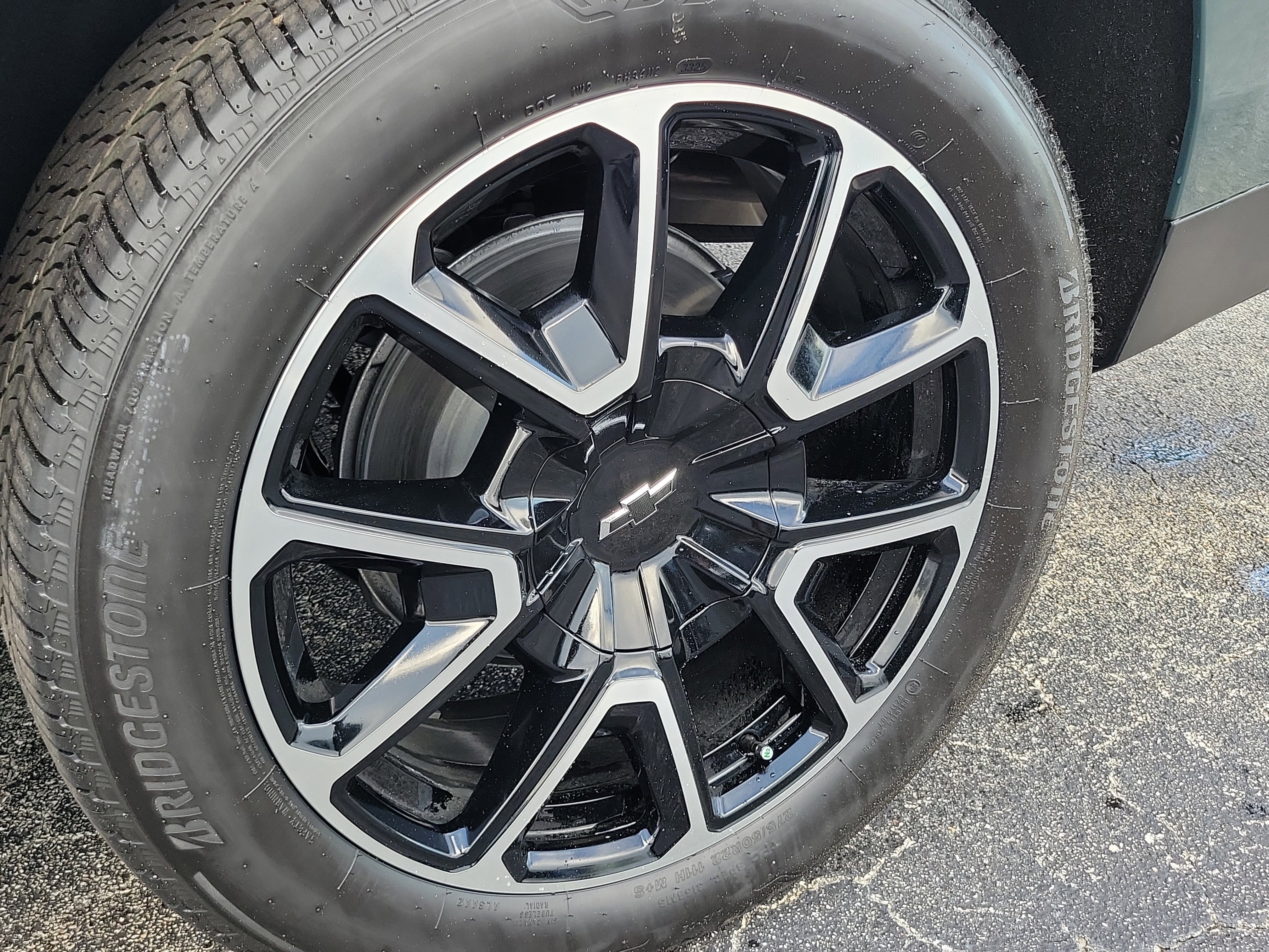New 2026 Chevrolet Suburban RST w/ Comfort Package image 5