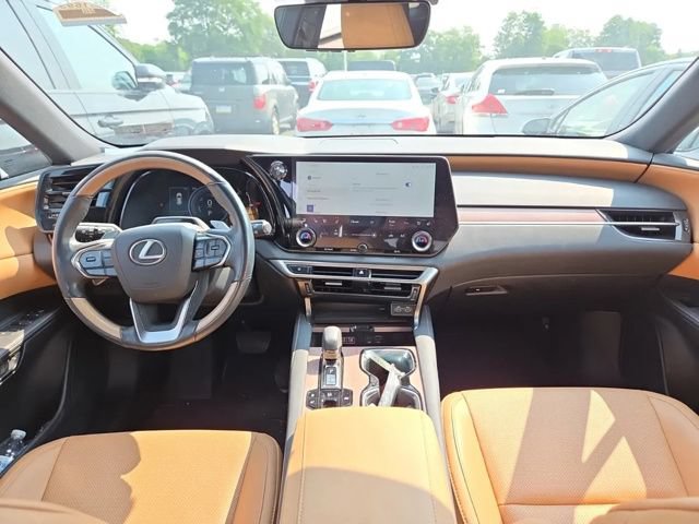Used 2024 Lexus RX 350h AWD/4WD image 6