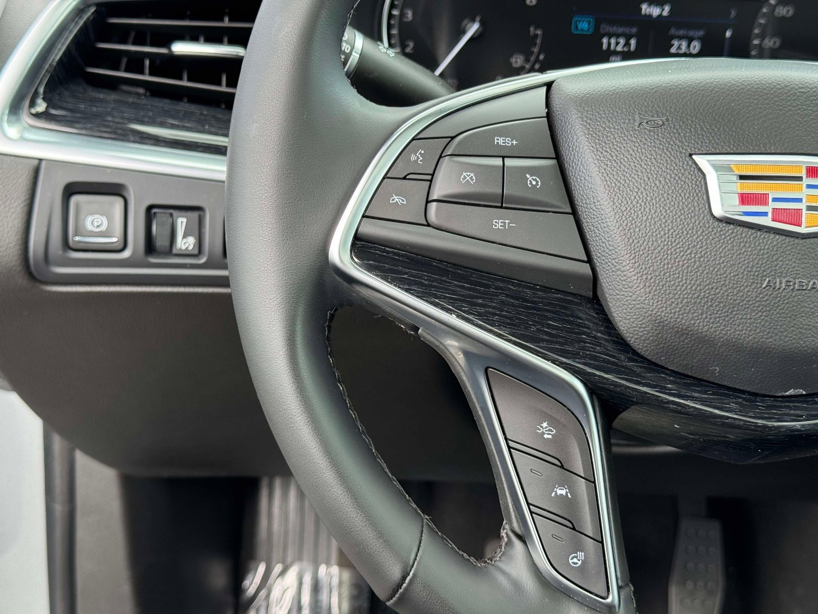 Certified 2025 Cadillac XT5 Premium Luxury image 7