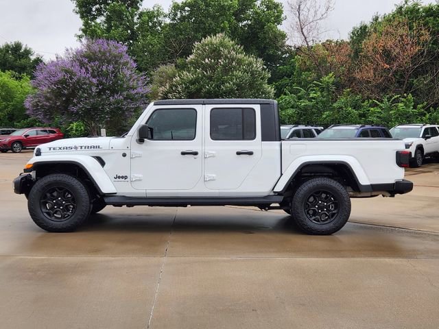 Used 2023 Jeep Gladiator Sport AWD/4WD image 4