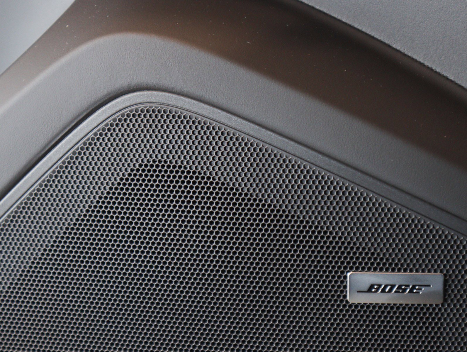 New 2026 Porsche Cayenne GTS image 25