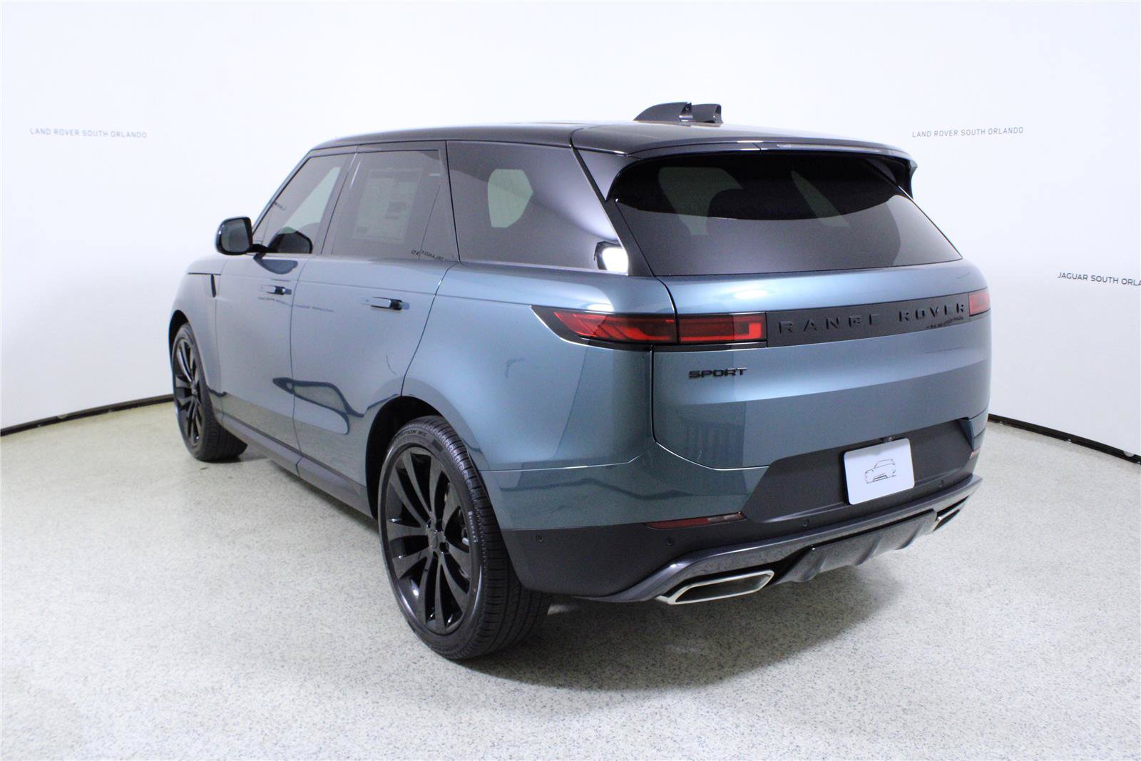 New 2026 Land Rover Range Rover Sport SE AWD/4WD image 5