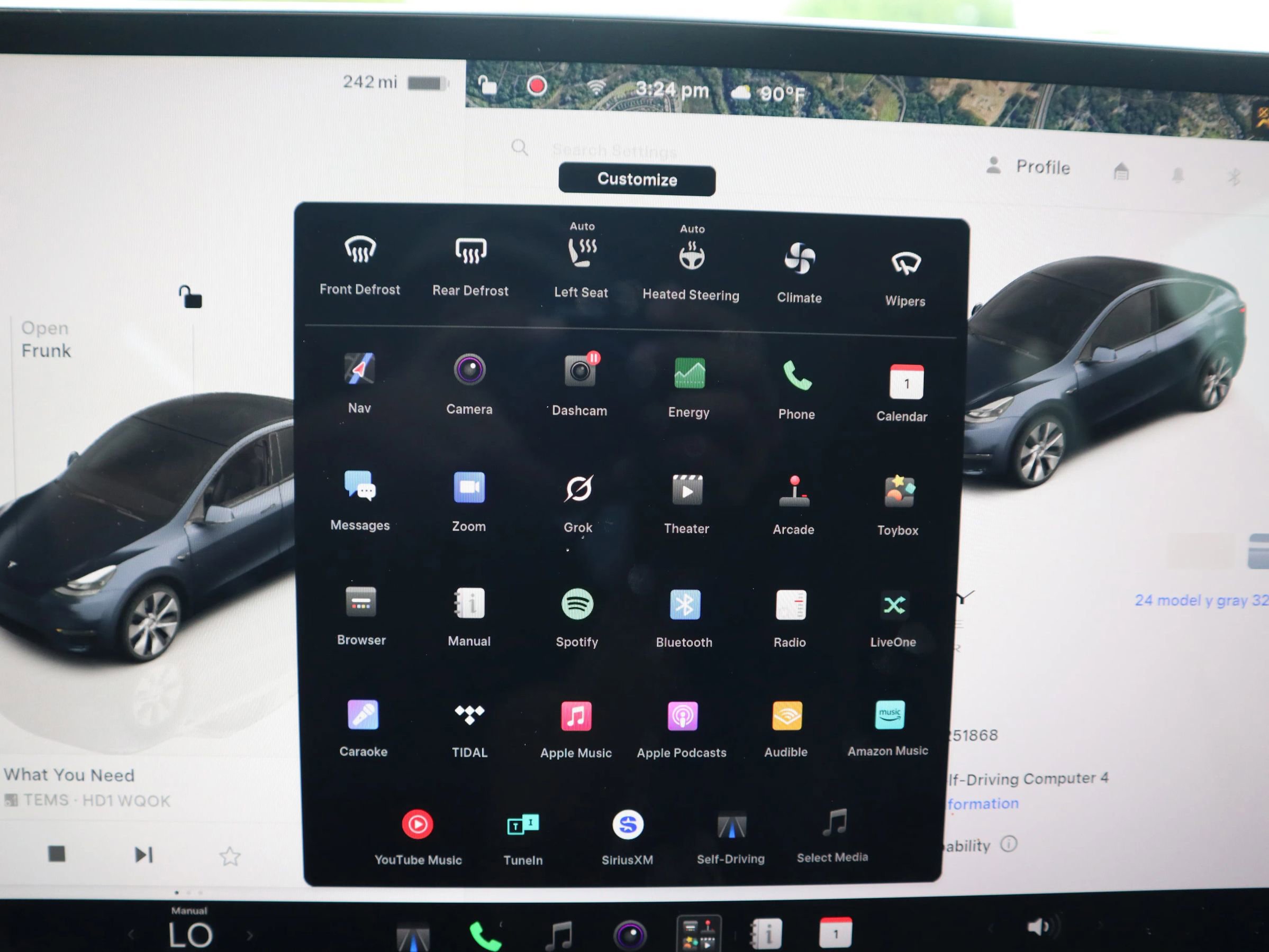 Used 2024 Tesla Model Y Long Range AWD/4WD image 23