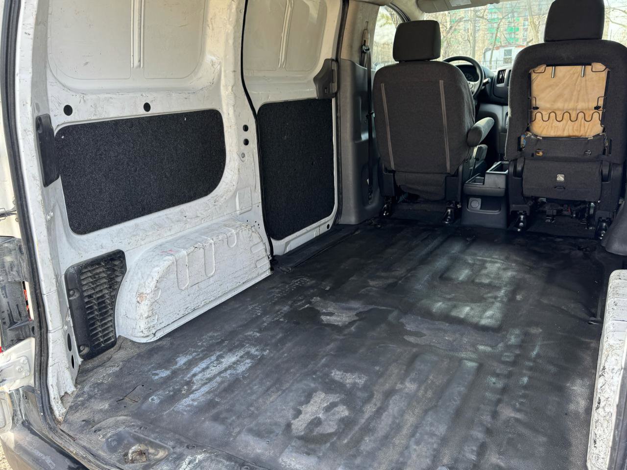 Used 2013 Nissan NV200 S w/ Cruise Control Pkg FWD image 15