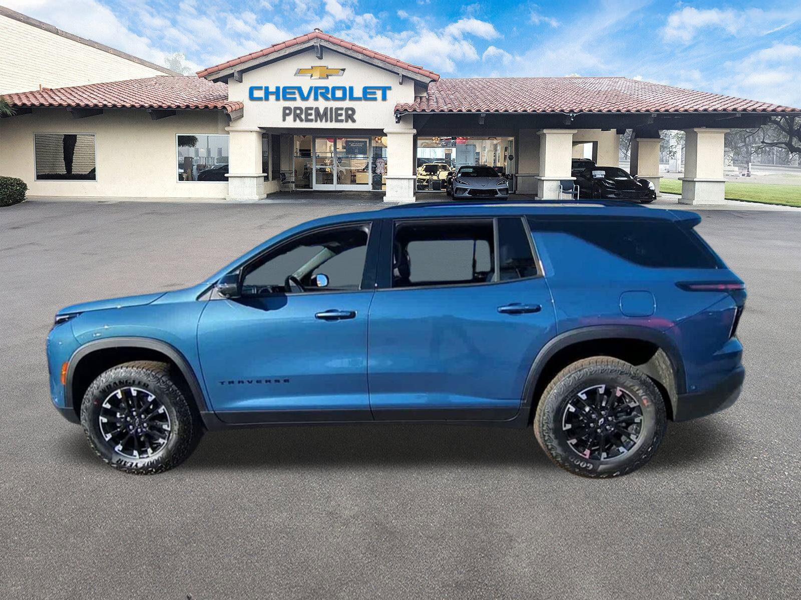 New 2026 Chevrolet Traverse Z71 w/ Enhanced Driving Package image 5