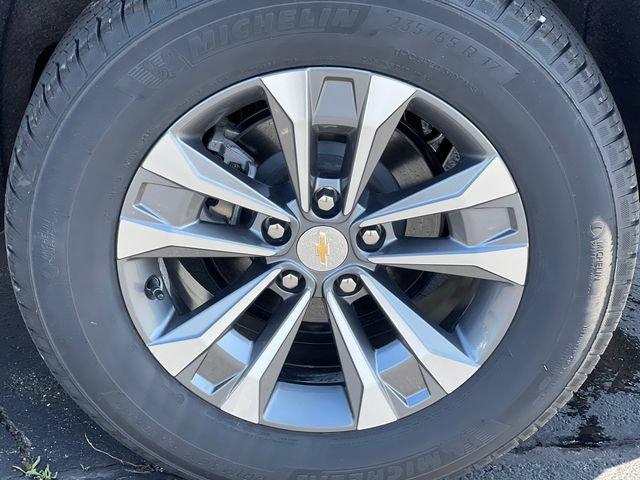 Used 2026 Chevrolet Equinox LT AWD/4WD image 6