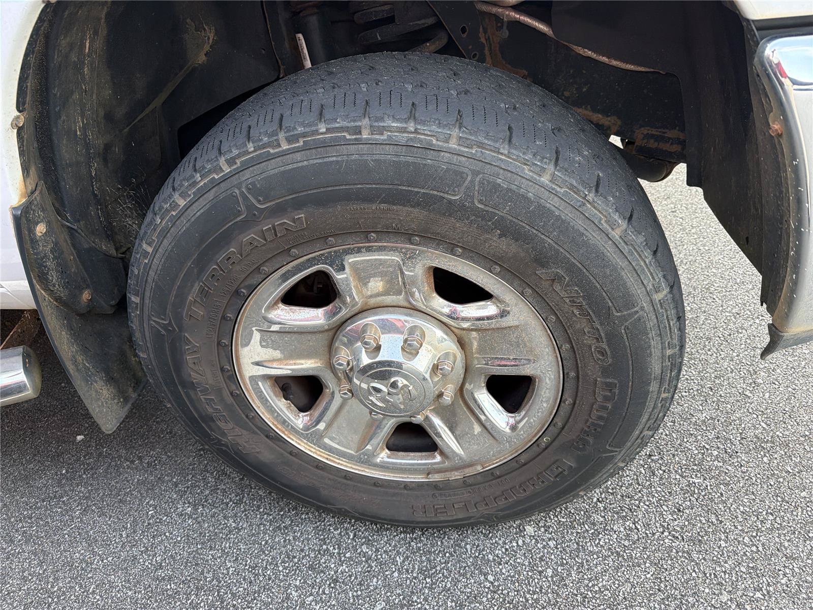 Used 2014 RAM 3500 Tradesman w/ Chrome Appearance Group AWD/4WD image 7