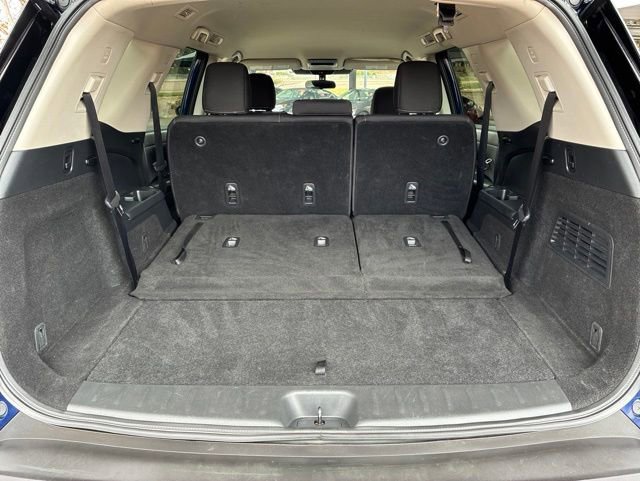 Used 2024 Nissan Pathfinder SV FWD image 31