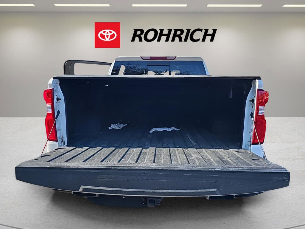 Used 2020 Chevrolet Silverado 1500 LT Trail Boss image 26