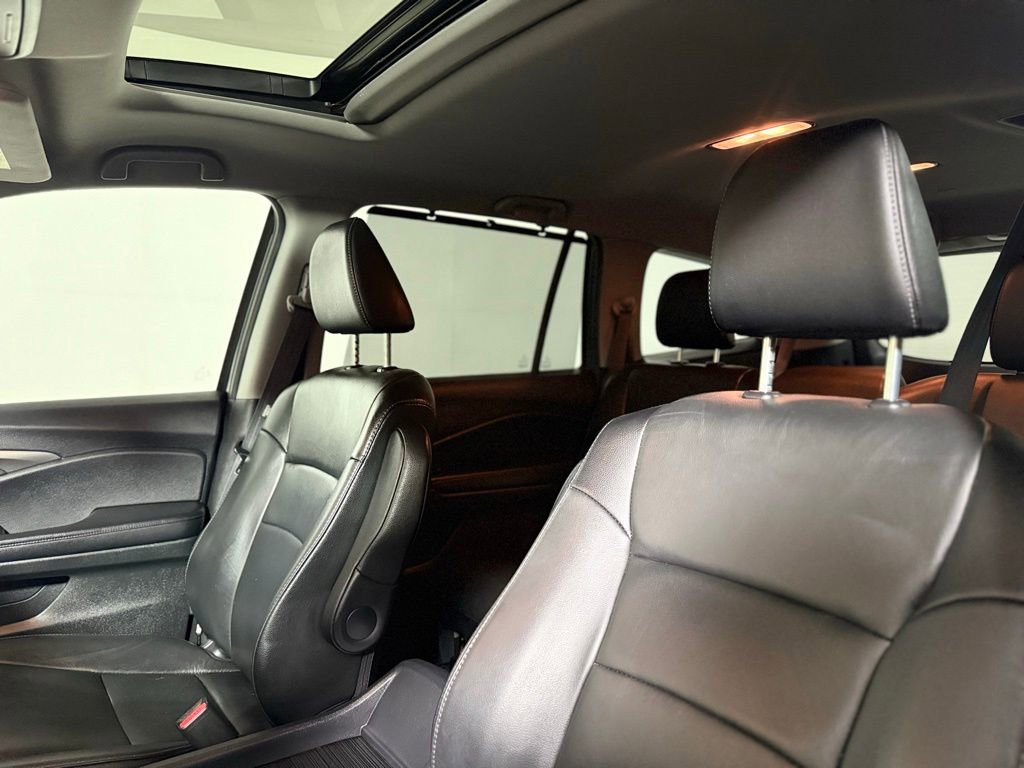 Used 2019 Honda Pilot EX-L image 18