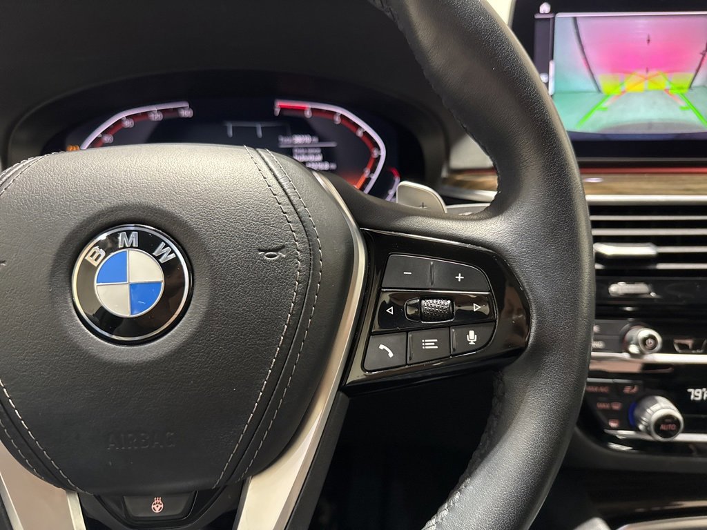 Used 2022 BMW 530i xDrive w/ Premium Package image 29