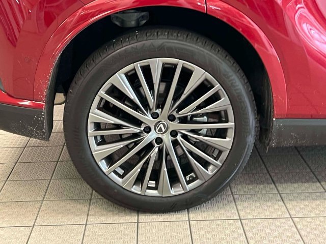 Certified 2025 Lexus RX 450h AWD w/ Convenience Package image 8