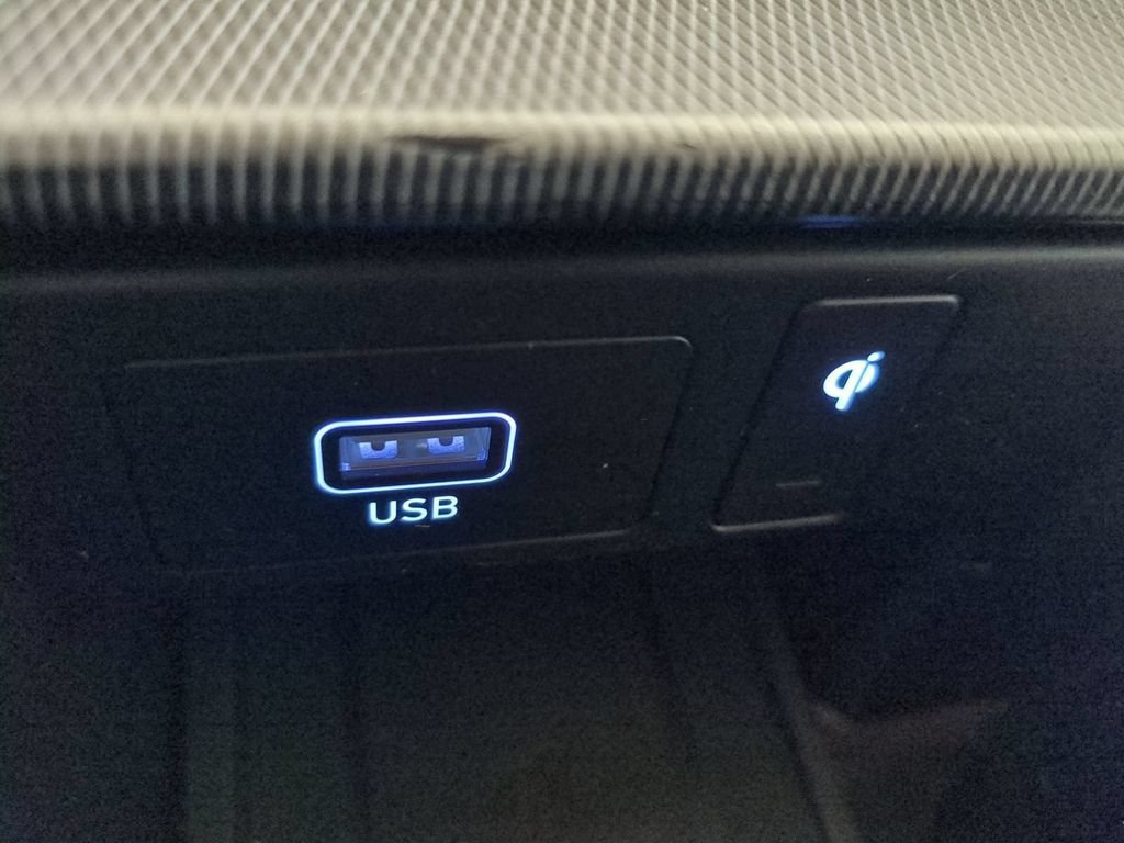 Used 2022 Hyundai Palisade SEL w/ 8P Bench Seat Package FWD image 29