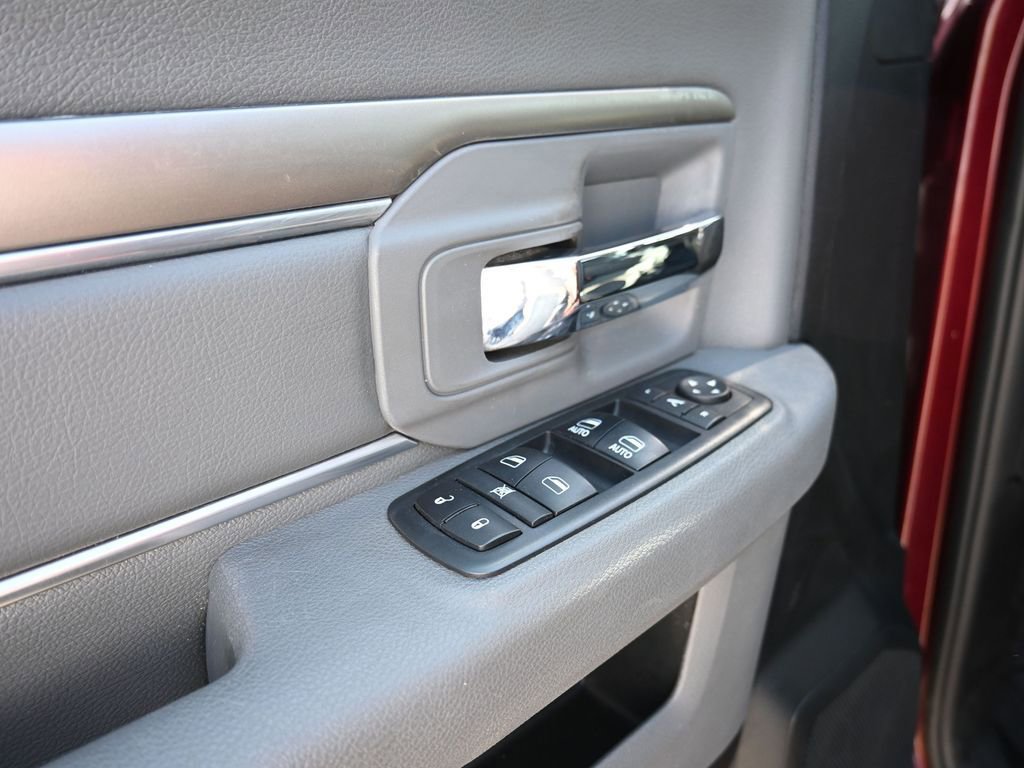Used 2017 RAM 1500 Big Horn AWD/4WD image 7