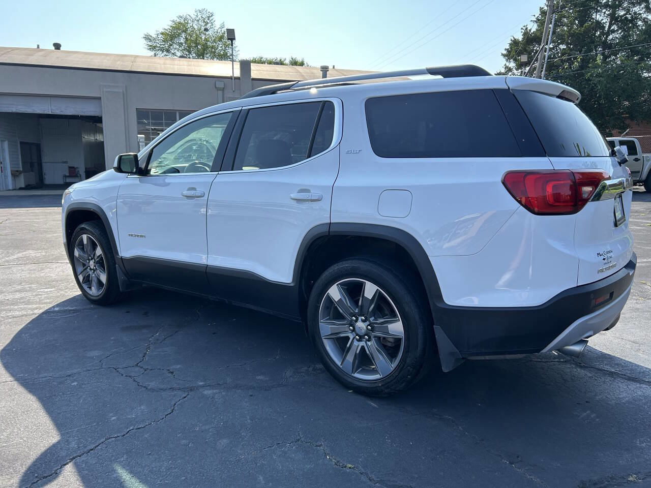 Used 2018 GMC Acadia SLT w/ LPO, Protection Package image 7