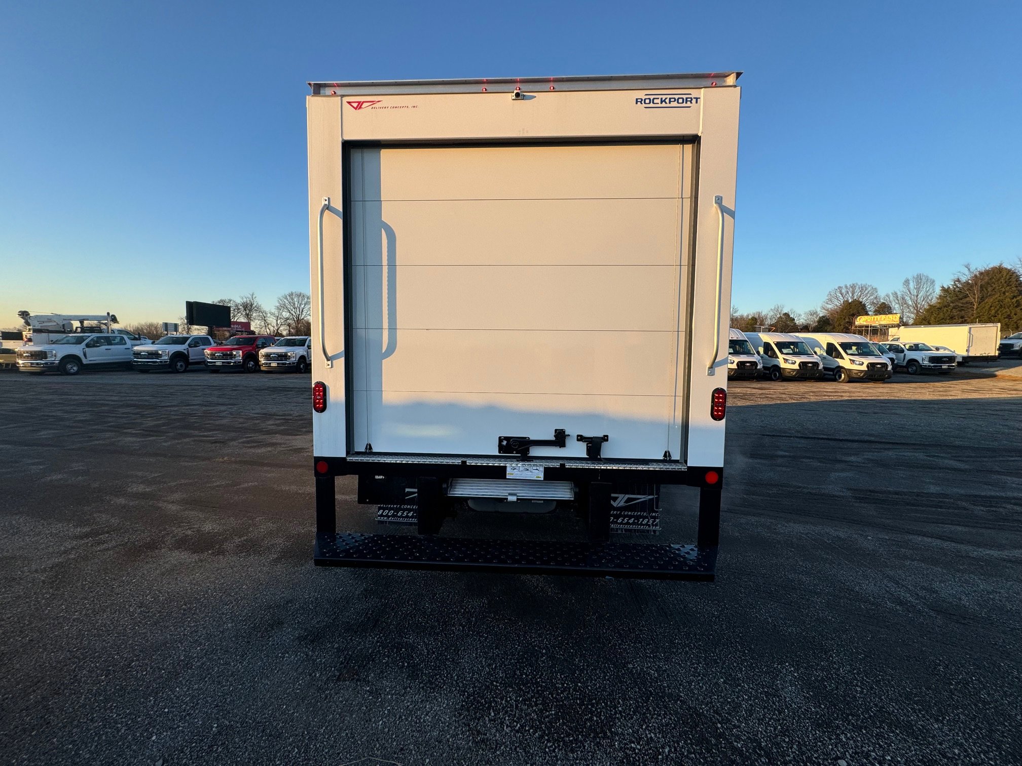 New 2026 Ford E-450 and Econoline 450 Super Duty w/ Power Equipment Group RWD image 7