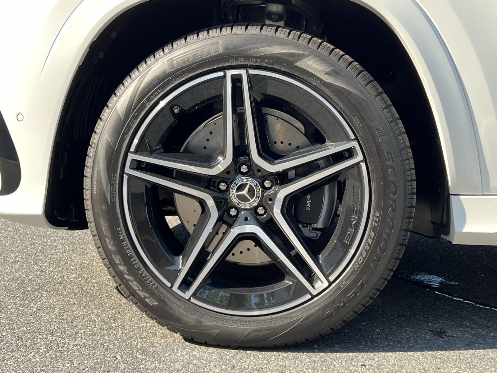 New 2026 Mercedes-Benz GLS 450 4MATIC image 17