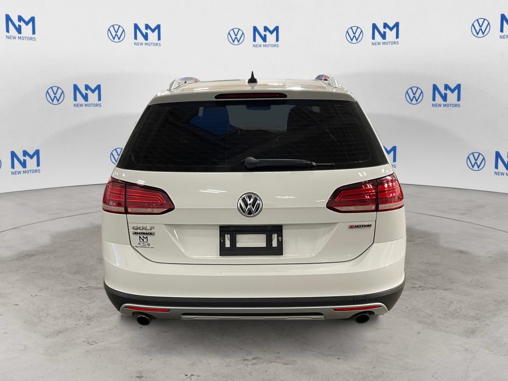 Used 2019 Volkswagen Golf Alltrack SE AWD/4WD image 4