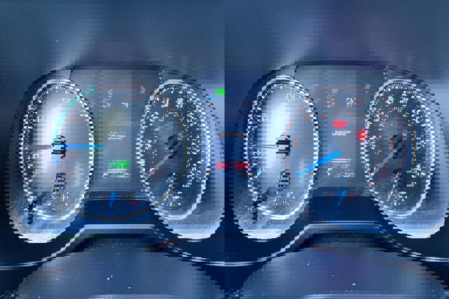 Used 2022 Toyota RAV4 LE image 19