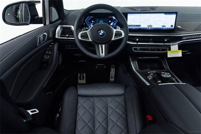 New 2026 BMW X5 M60i image 4