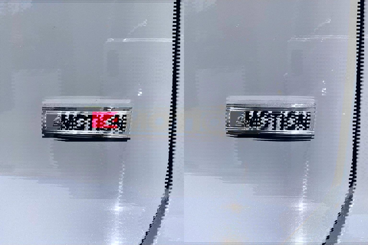 Certified 2021 Volkswagen Atlas Cross Sport SEL Premium R-Line image 7