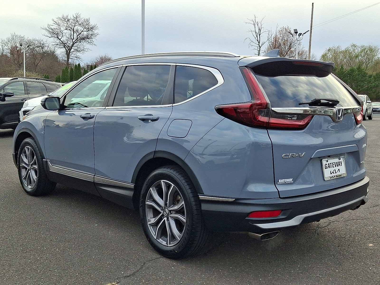 Used 2020 Honda CR-V Touring image 4