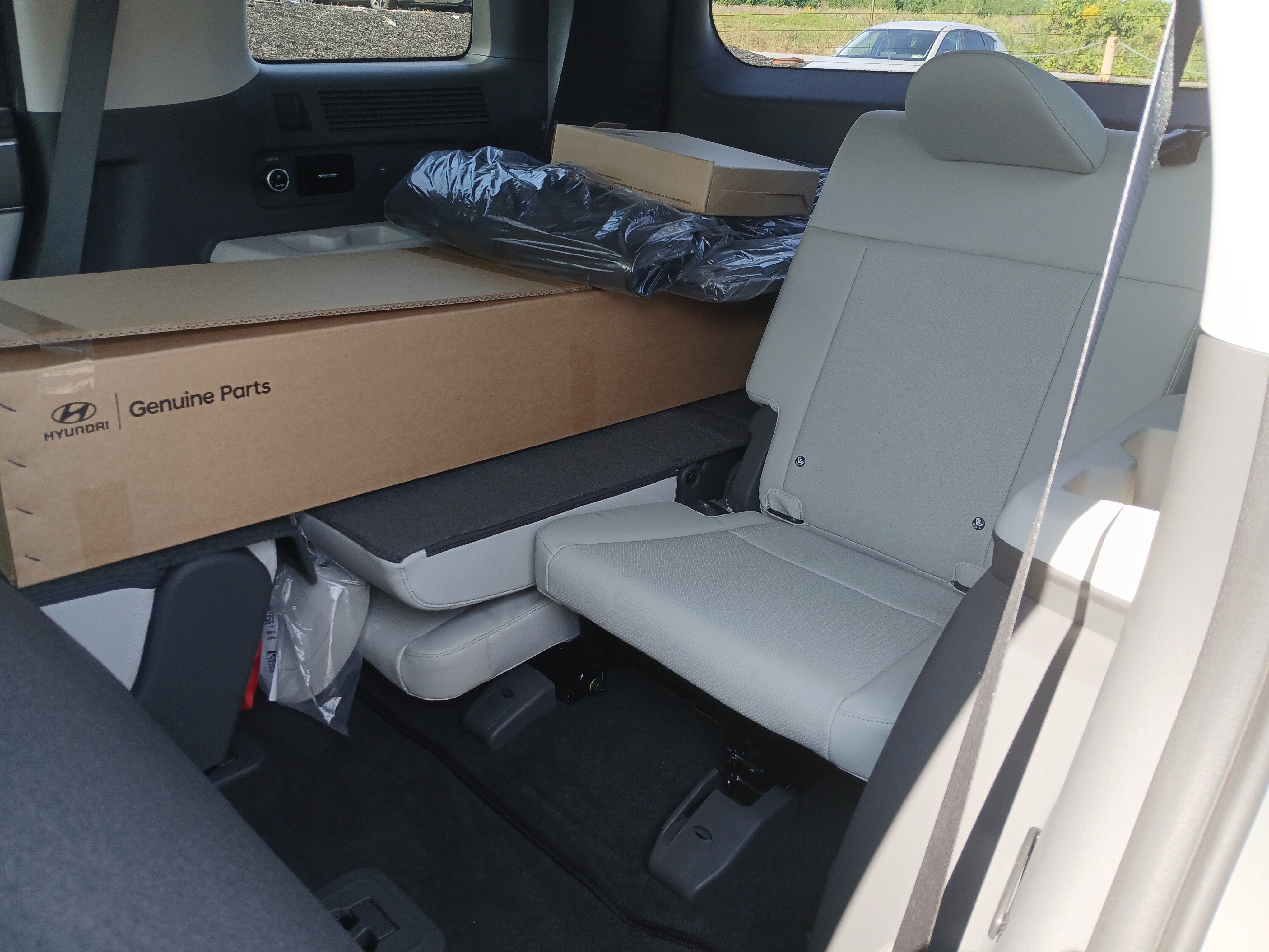 New 2026 Hyundai Santa Fe SEL image 14