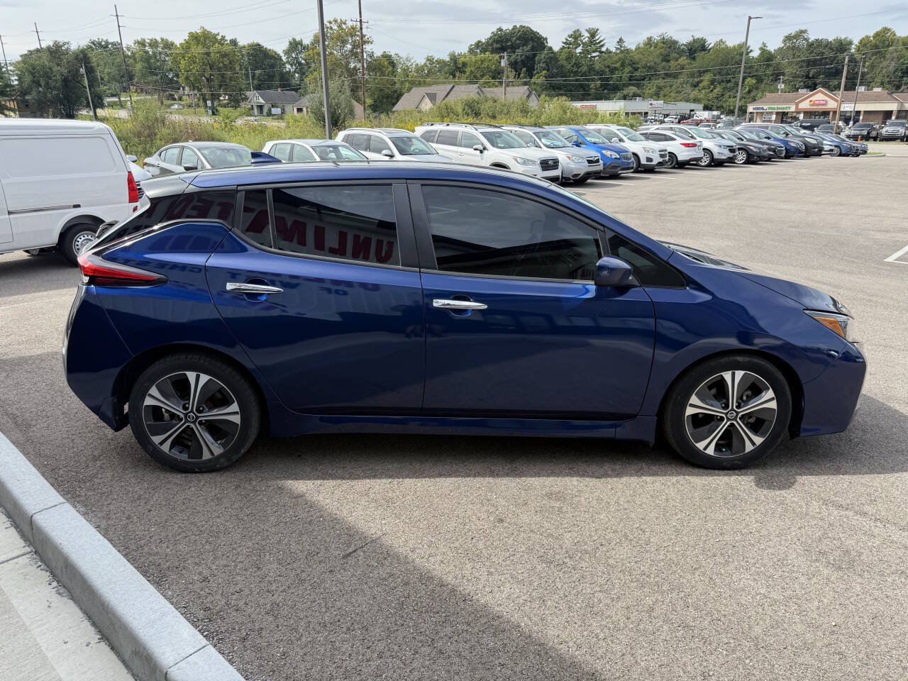 Used 2020 Nissan Leaf SV FWD image 6