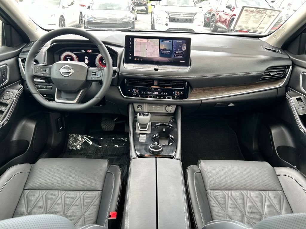 Certified 2026 Nissan Rogue Platinum w/ Platinum Premium Package AWD/4WD image 12