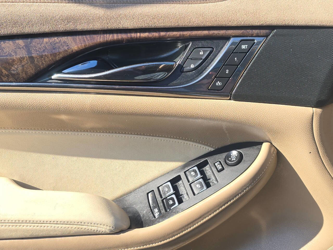 Used 2014 Cadillac CTS Luxury image 29